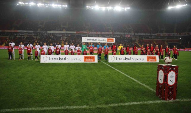 Trendyol Süper Lig: Beşiktaş: 2 - Gaziantep FK: 0 (Maç sonucu) - Yalova  Haber Ajansı